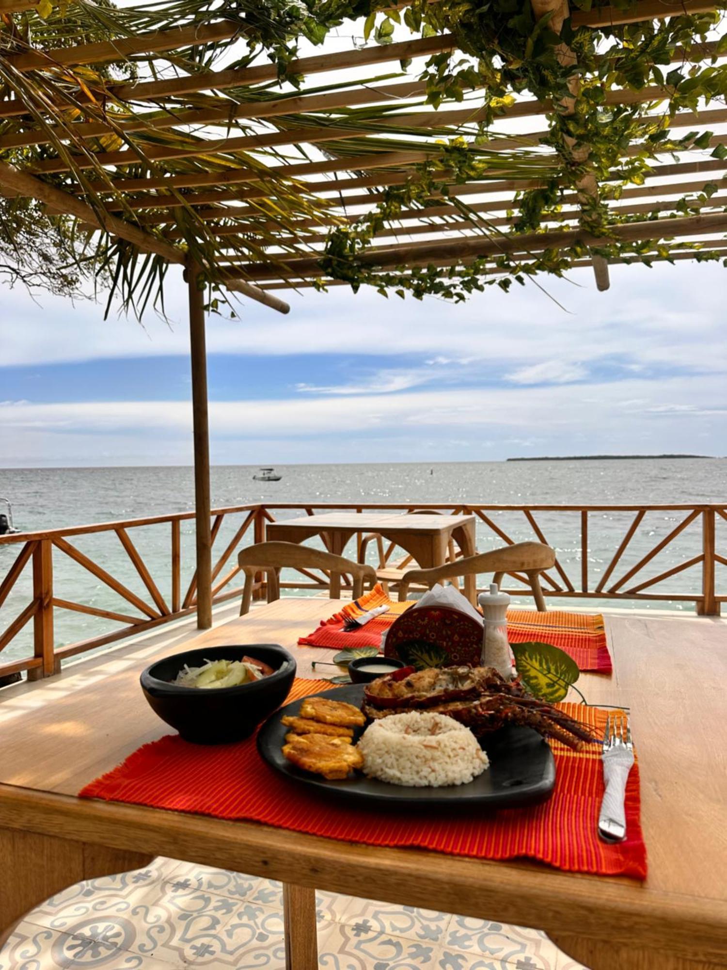 Orika Del Mar Hotel Isla Grande  Dış mekan fotoğraf